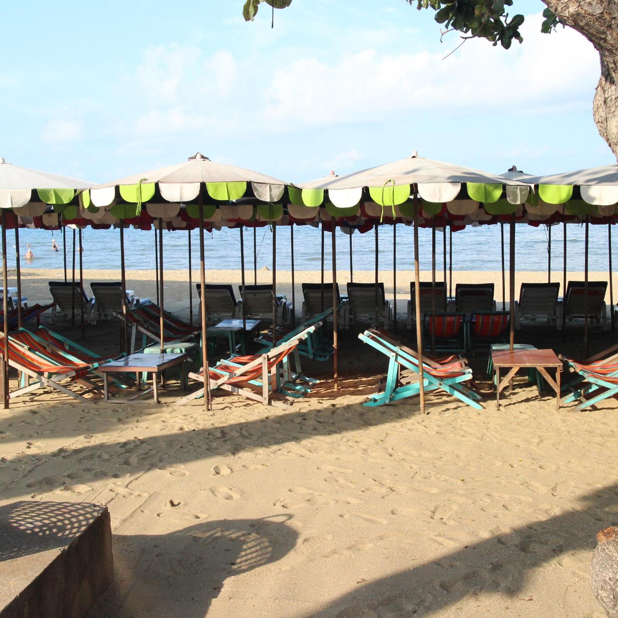 Spa Guest House Praia de Jomtien Exterior foto