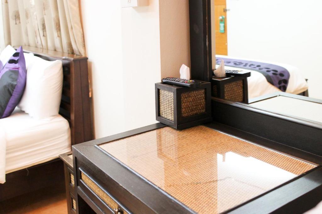 Spa Guest House Praia de Jomtien Quarto foto
